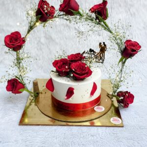 Red Rose Arch Anniversary Cake by Bakeology, Gwalior