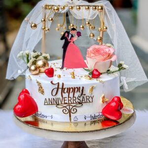 Wedding Veil Couple Cake by Bakeology, Gwalior